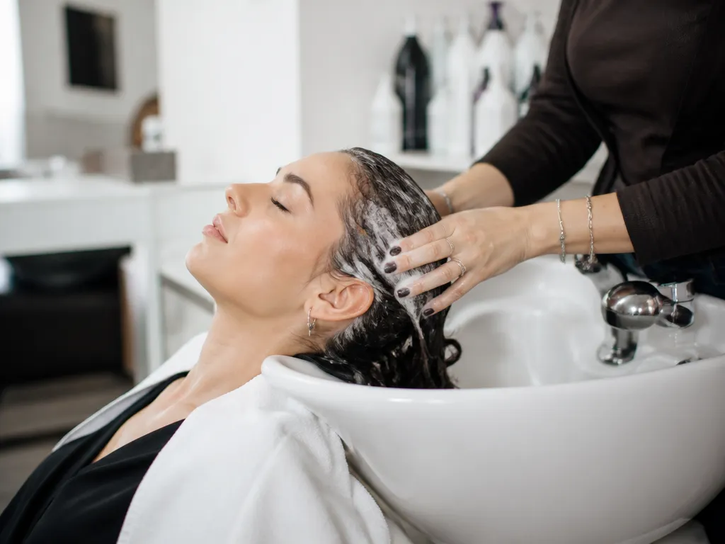 What Is Malibu Hair Treatment? (Benefits &Amp;amp;amp; Goals)? - What is malibu hair treatment?