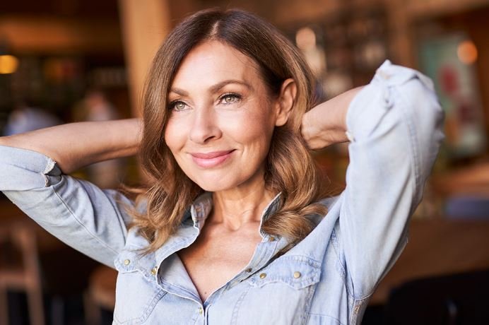 Thinning Hair in Women: Proven Strategies & Expert Tips for Fuller-Looking Hair